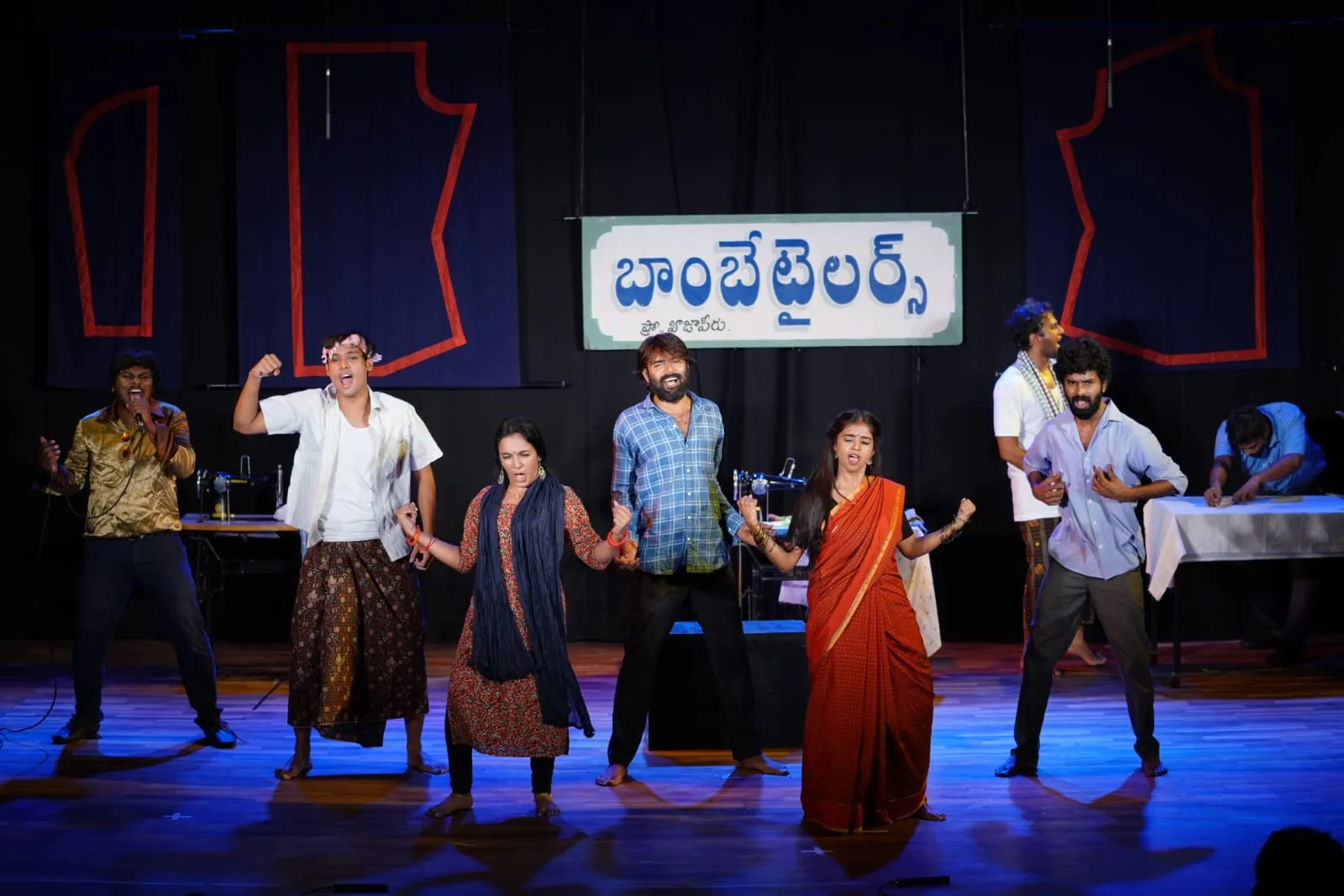Pawon Ramesh in Bombay Tailors theatre with Shereen