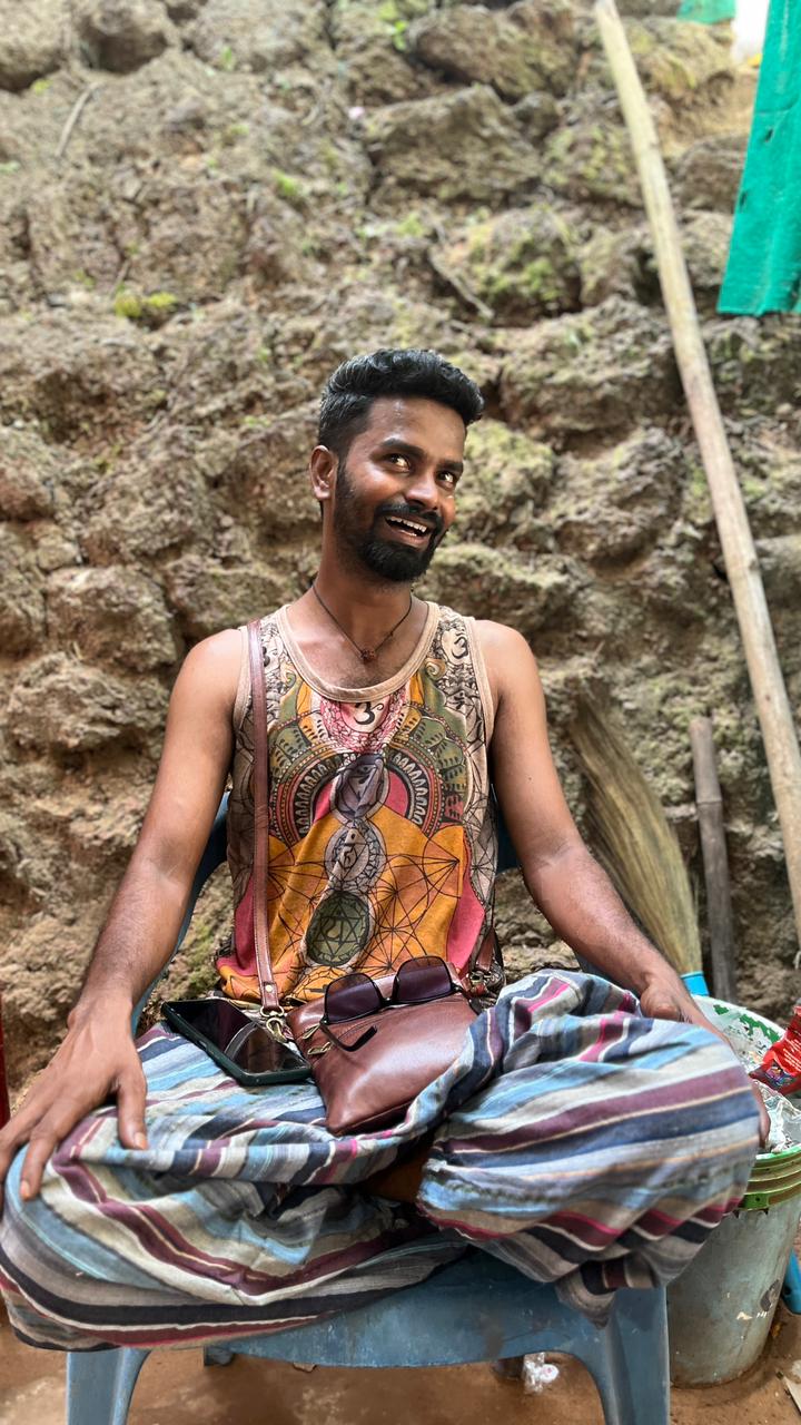 Pawon Ramesh as Aruna in Gopi Galla Goa Trip