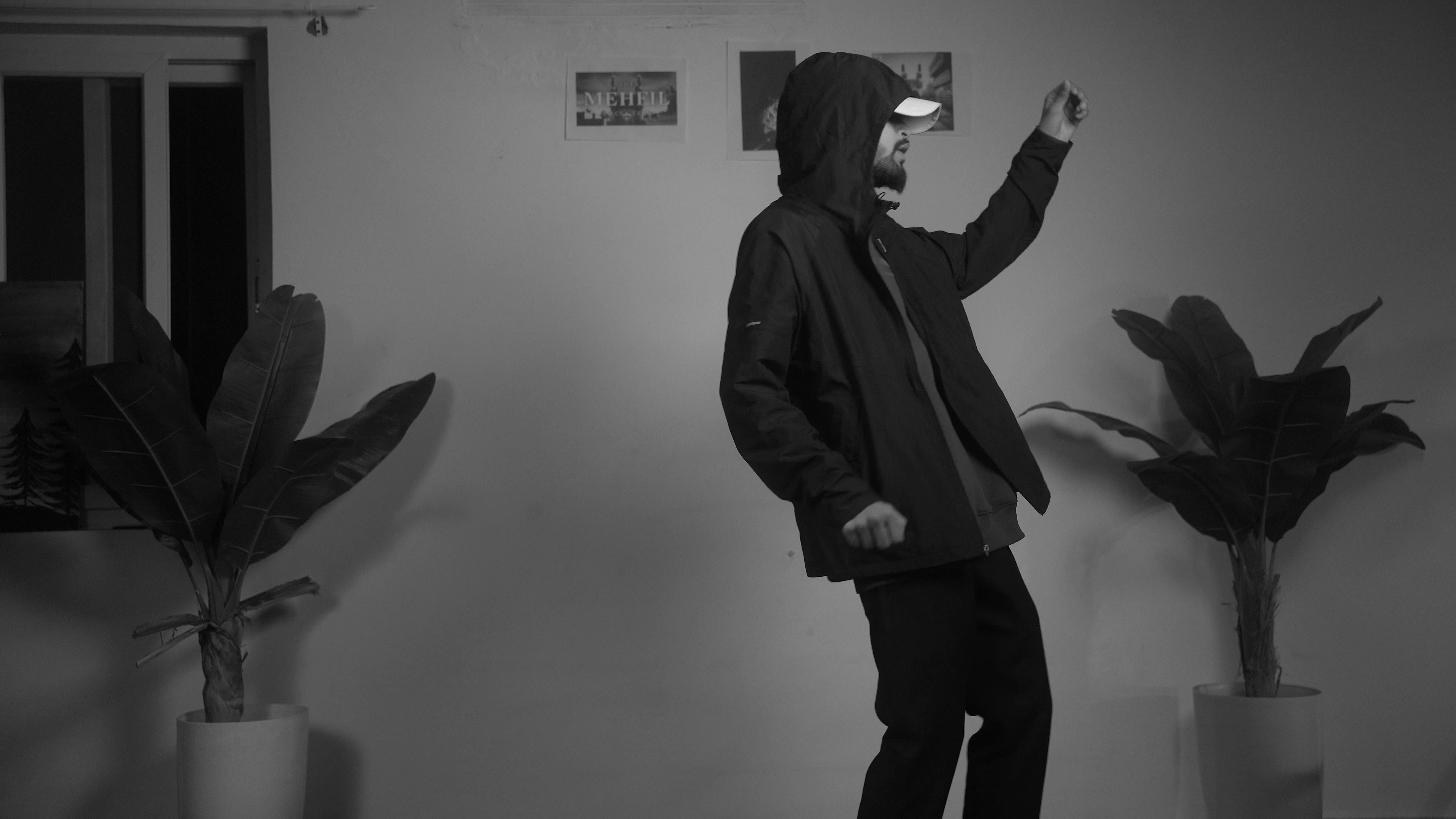 Zaban Hai production — MC Joint B12 video shoot frame 91