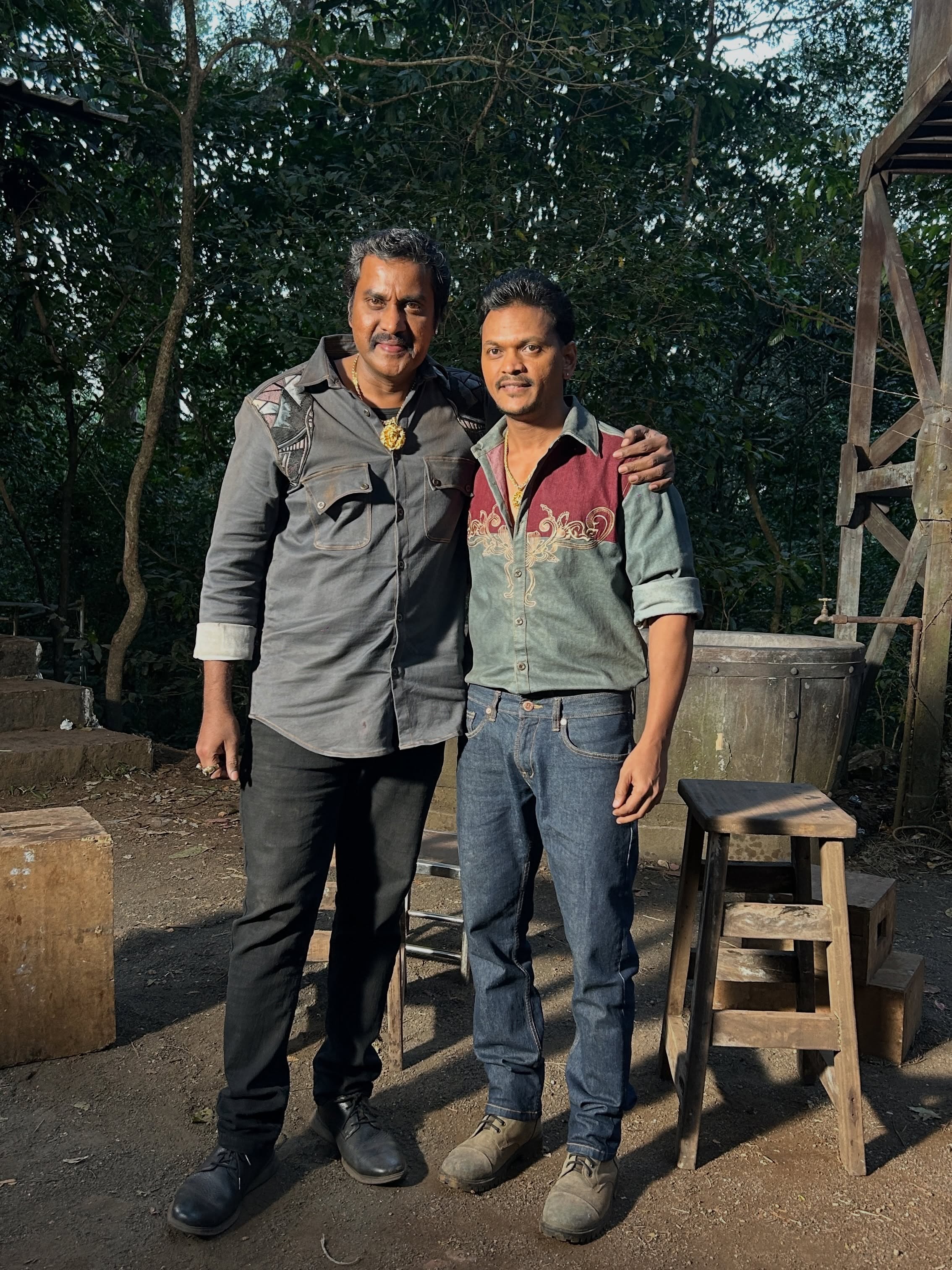 Raj Tirandasu in Kattelan with Sunil